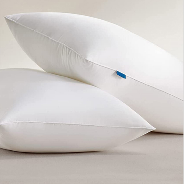 DOWN ALTERNATIVE BED PILLOW